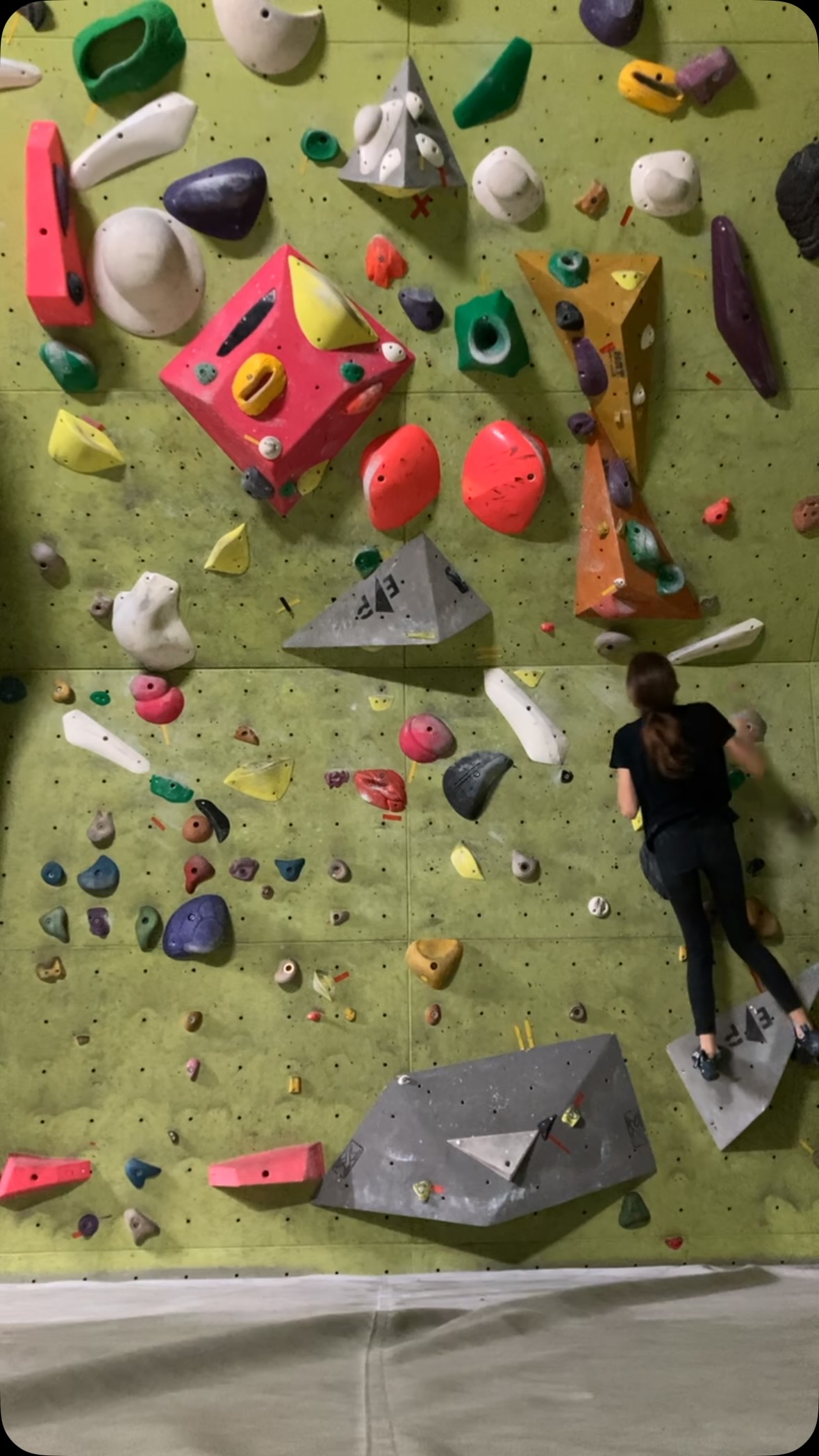 Venez tester ce bloc vert au gymnase de St-Cloud !